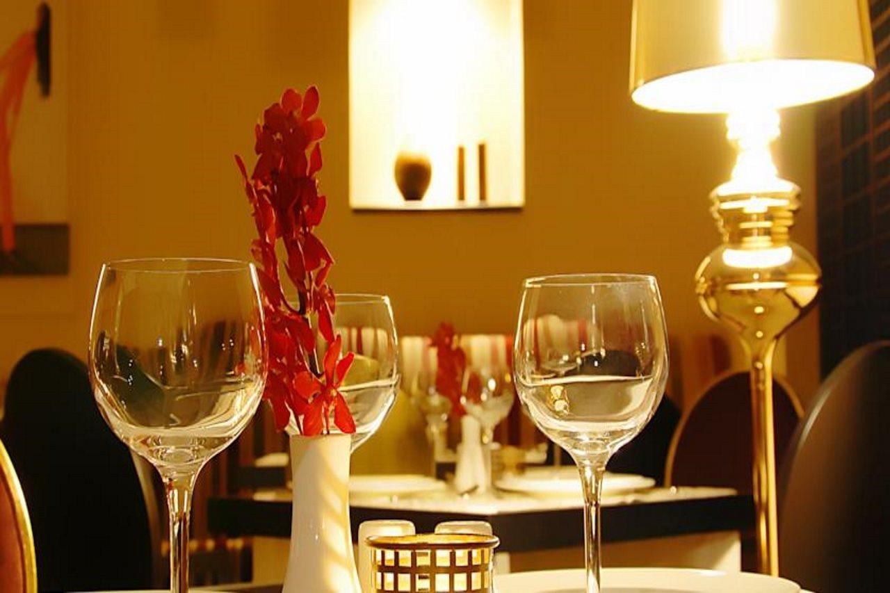 Safir Fintas Hotel Kuwait Кувейт Экстерьер фото Restaurant