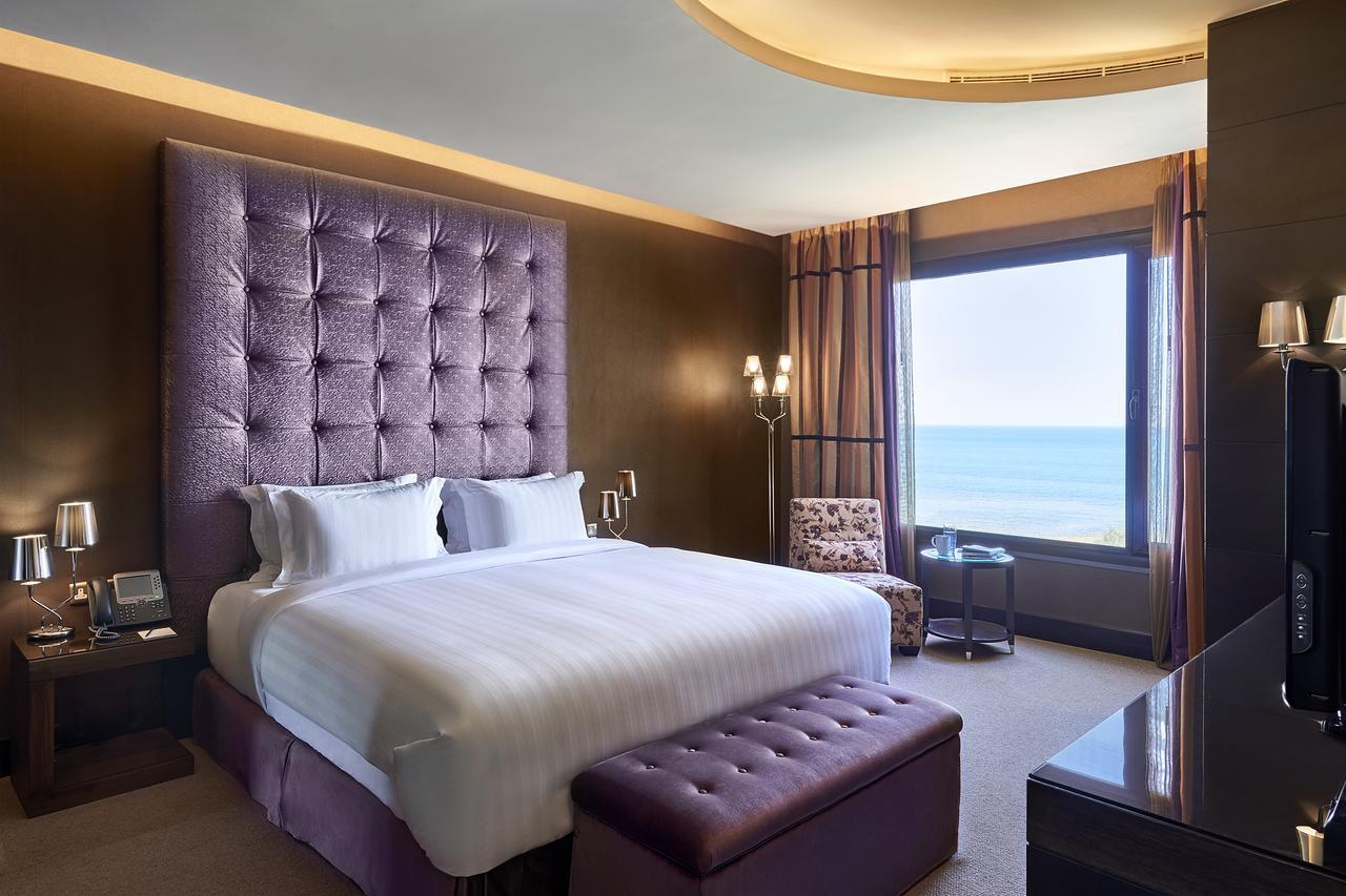 Safir Fintas Hotel Kuwait Кувейт Экстерьер фото Deluxe Room